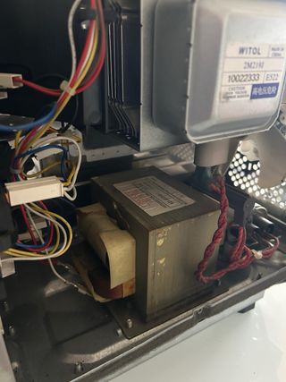 Microondas empotrable Siemens por piezas