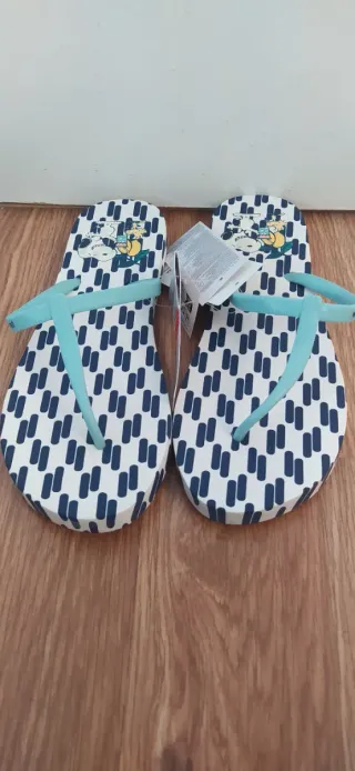 Chanclas Women'secret Azul y Blanco