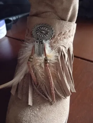 Botas Kimnara Beige con Flecos