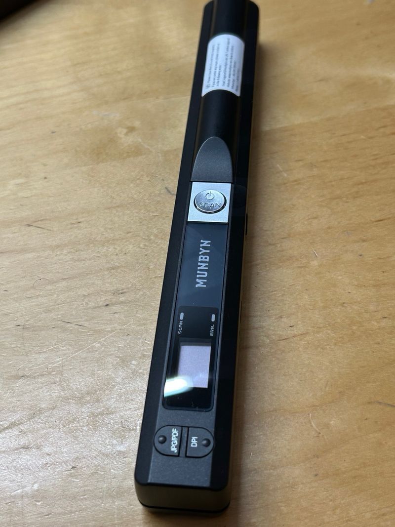 Escáner Portátil MUNBYN Mini 16G SD 900 DPI A4 afbeelding 4