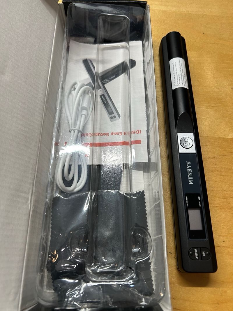 Escáner Portátil MUNBYN Mini 16G SD 900 DPI A4 afbeelding 6