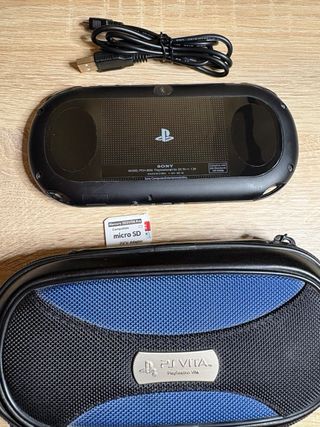 Consola Sony PS Vita Negra + Accesorios