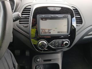 SIN ENTRADA! Renault Captur 64000KM! ZEN