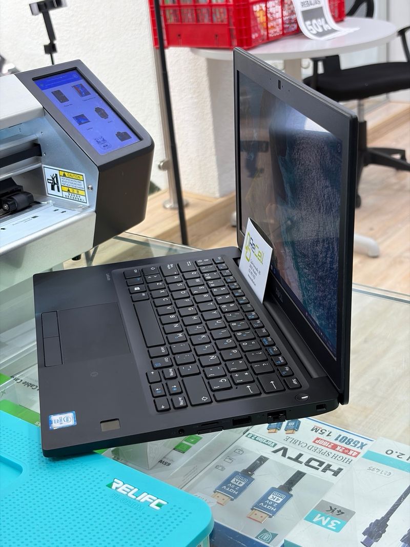 Dell Latitude 7280 8/500 GB | Tienda Física afbeelding 2