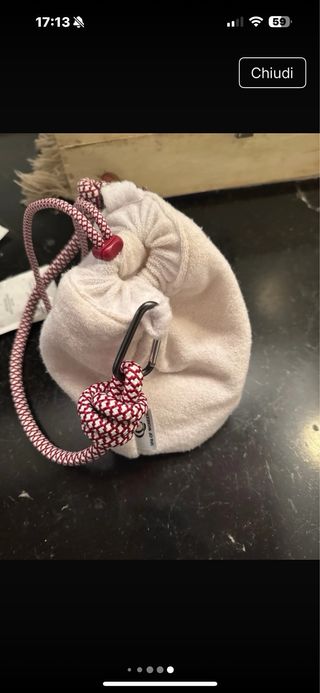 Pochette QC Terme con prodotti QCTerme