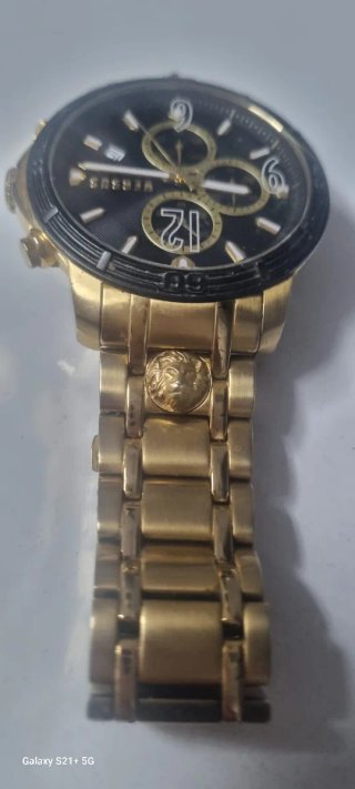 Reloj Versus Versace Negro y Dorado
