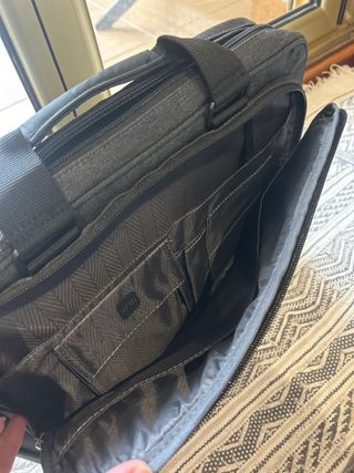 Maletín HP Executive 15.6 Top Load