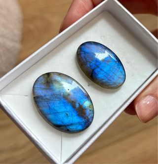 Labradorita Azul calidad lote cabujones
