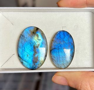 Labradorita Azul calidad lote cabujones