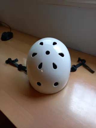 Casco Oxelo blanco para niñ@s