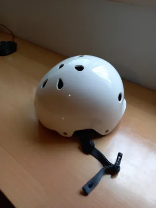 Casco Oxelo blanco para niñ@s