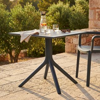 Tavolo a Colonna in Resina Antracite per Esterni