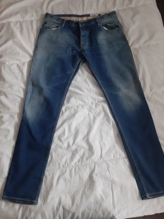 Pantalón vaquero Pull&Bear Talla 44