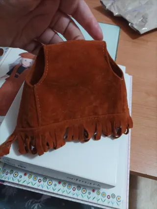 Chaleco Nancy Años 70 Flecos Hebilla