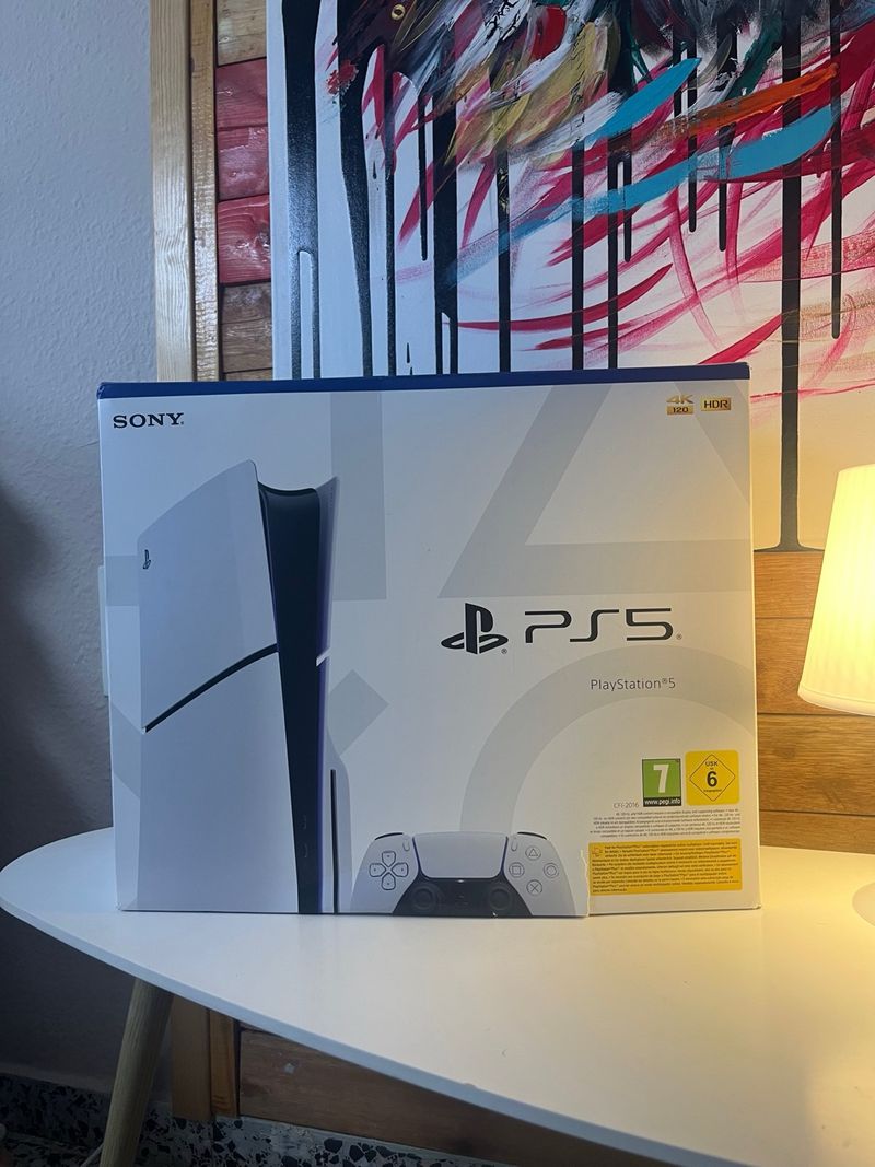 PlayStation 5 Slim 1TB con Lector de Discos