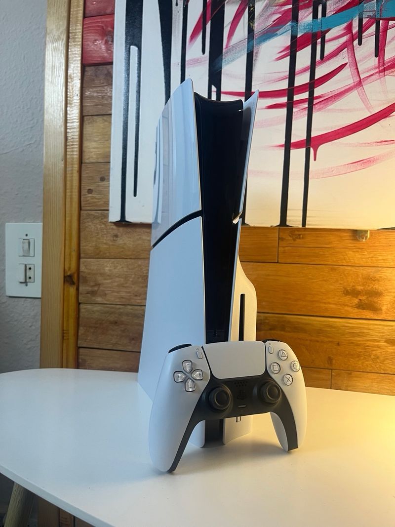 PlayStation 5 Slim 1TB con Lector de Discos afbeelding 6