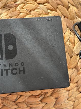 Nintendo Switch + dock para reparar o piezas