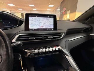 Peugeot 3008 1.5L BlueHDi 96kW (130CV) S&S GT Line