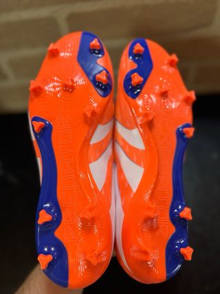 Adidas Predator League Laceless FG