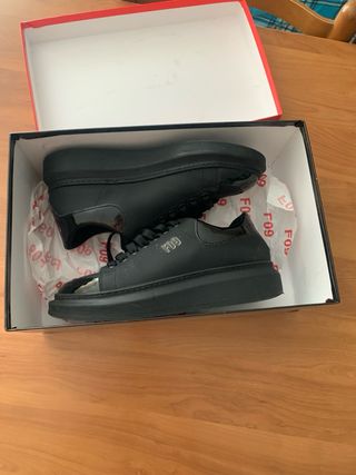 Scarpe F09 uomo nere