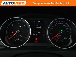 Volkswagen Golf 2.0 TDI Sport by R-Line BlueMotion