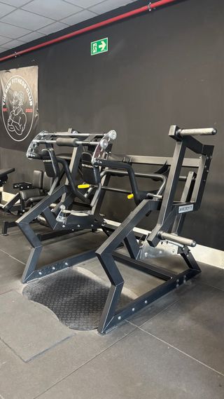 Máquina de Sentadilla Etenon