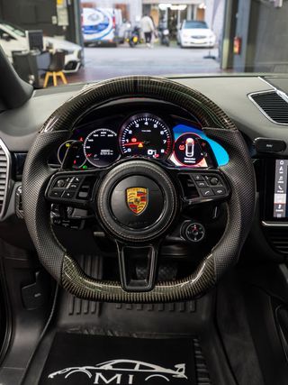 PORSCHE Cayenne Coupé