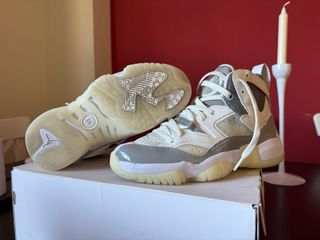 Zapatillas Jordan Jumpman Two Trey Gris/Blanco