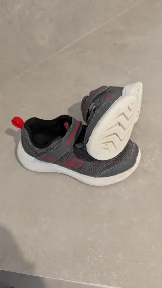 Scarpe Skechers Bambino Taglia 32 Grigio/Rosso