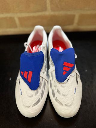 Adidas Predator League foldover tongue FG