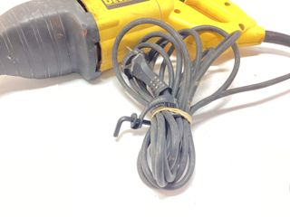 sierra sable dewalt dw303-qs