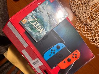 Nintendo Switch Azul y Rojo