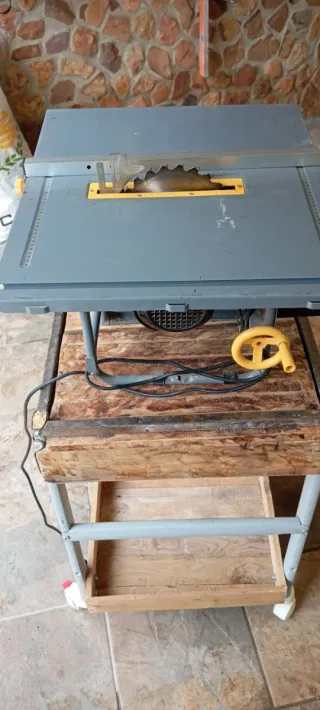 Sierra Circular de Mesa Top Craft 1000W