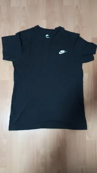 Camiseta Nike Negra