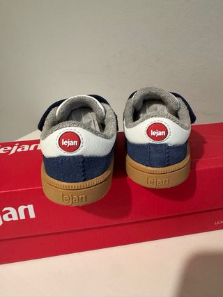 Zapatillas bebé Lejan azul