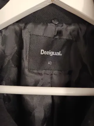 Abrigo Desigual tachuelas mujer talla 40