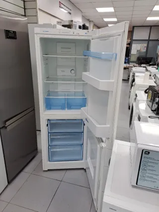 ◇Nevera marca balay 170,cm combi◇