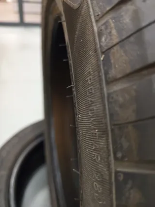 Pareja Neumáticos Ovation 215/55 R18 99V