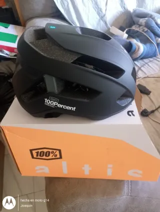 Casco 100% Altis Negro