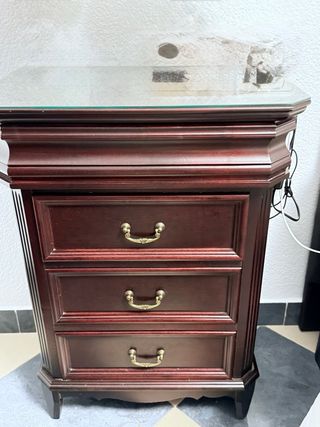 DORMITORIO DE MADERA MACIZA