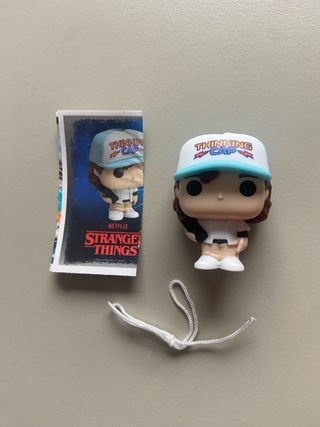 Kinder Joy Funko Dustin - Stranger Things