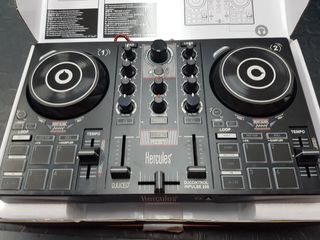 Controlador DJ Hercules DJControl Impulse 200