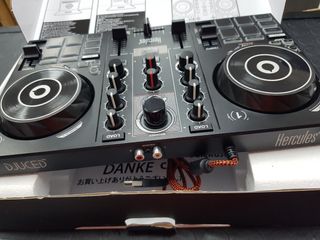Controlador DJ Hercules DJControl Impulse 200