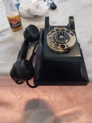 Teléfono Antiguo Negro