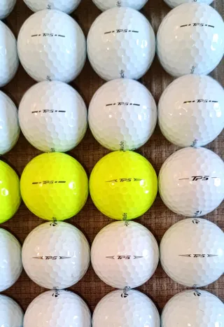 35 bolas de Golf TaylorMade TP5