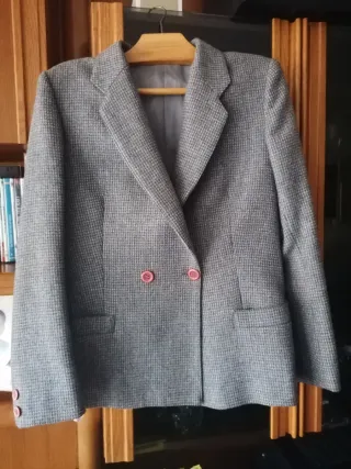 Americana de señora con bolsillos