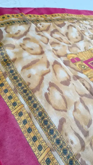 Pañuelo Vintage Italia estilo Barroco leopardo