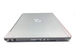 pc portatil fujitsu lifebook u745, intel core i5-5200u processor, 8gb ram, 128gb ssd, grafica compartida