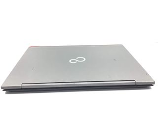 pc portatil fujitsu lifebook u745, intel core i5-5200u processor, 8gb ram, 128gb ssd, grafica compartida