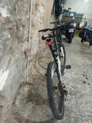 URGE VENTA: Bicicleta Moma Equinox